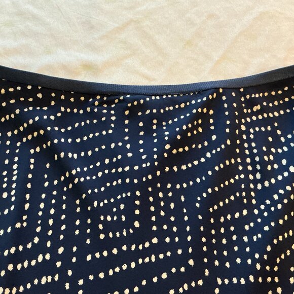 Diane Von Furstenberg Navy and White Skirt Size 6 - Picture 2 of 7